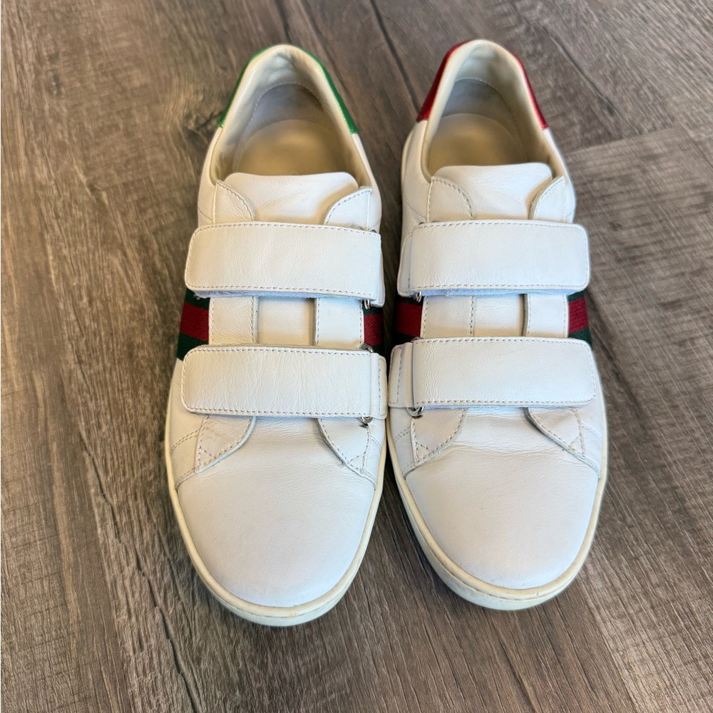 Gucci White Sneakers with Red and Green Stripes